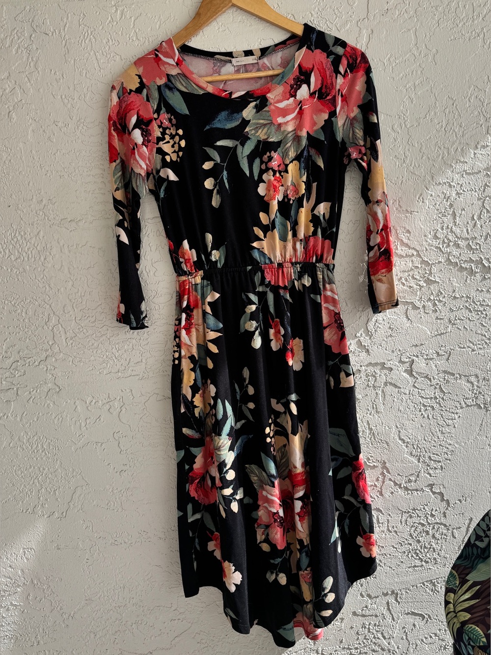 Black Floral Long-Sleeve Midi Dress with Red & Cream Blooms with Pockets